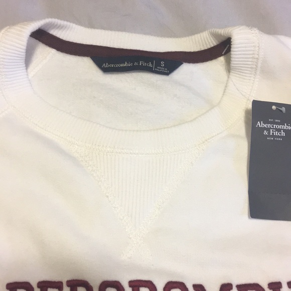 Abercrombie & Fitch White/ Macroon Men’s/Boys Sweater Size S - Picture 8 of 8